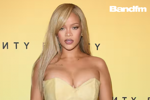 RIHANNA DIZ QUE ESTÁ PREPARADA PARA VOLTAR AO ESTÚDIO